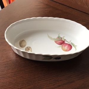 Mika’s a Maxima Belle Terre 10” baking oval